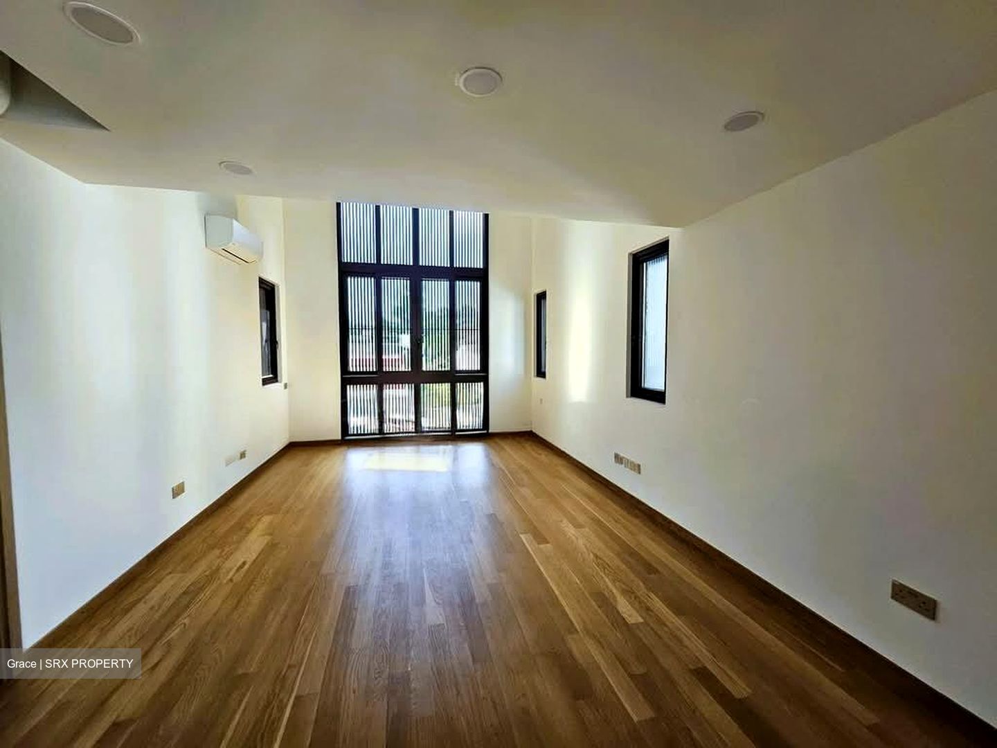 Fernhill Road (D10), Semi-Detached #539116141